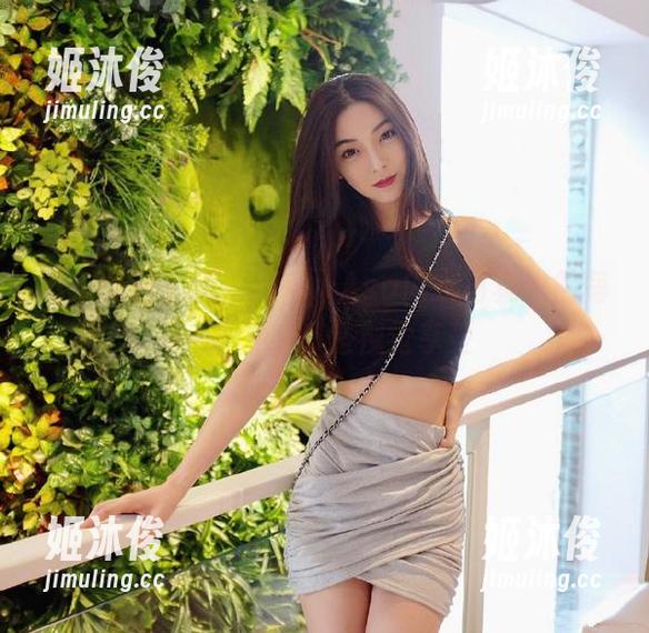 Tiny Asa 拯救单调生活,Tiny Asa内衣写真中的每一张图片都是视觉享受